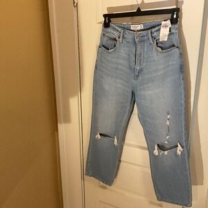 NWT Abercrombie & Fitch Women’s jeans